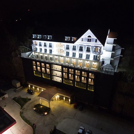 Mell Hotel Trabzon Buitenkant foto