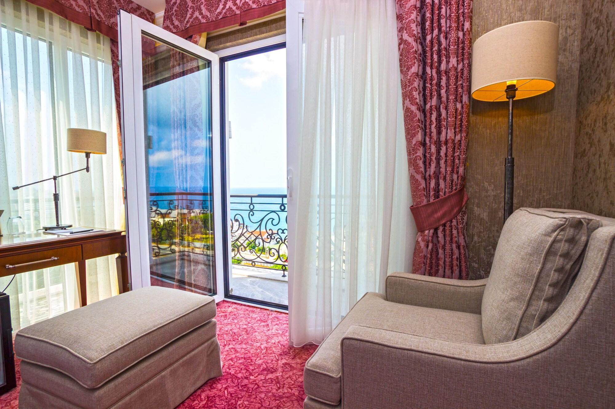 Mell Hotel Trabzon Buitenkant foto